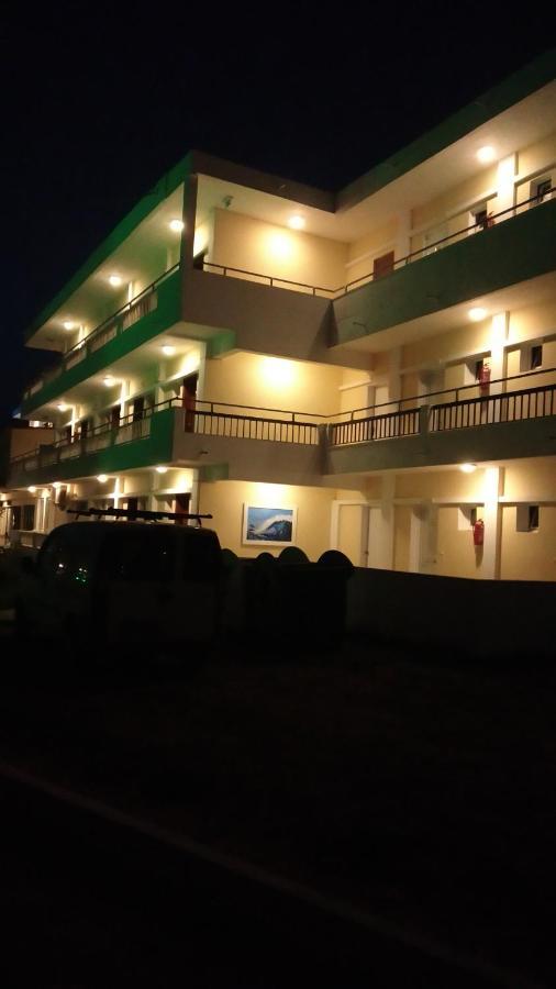 Hotel Prassino Nissi Moraḯtika Exterior foto