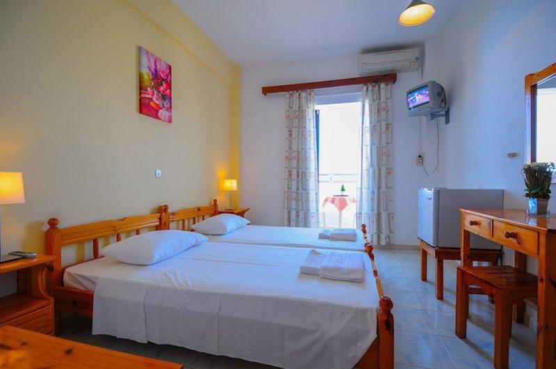 Hotel Prassino Nissi Moraḯtika Zimmer foto